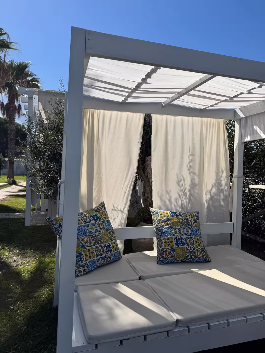Grotte Beach baldacchino spiaggia