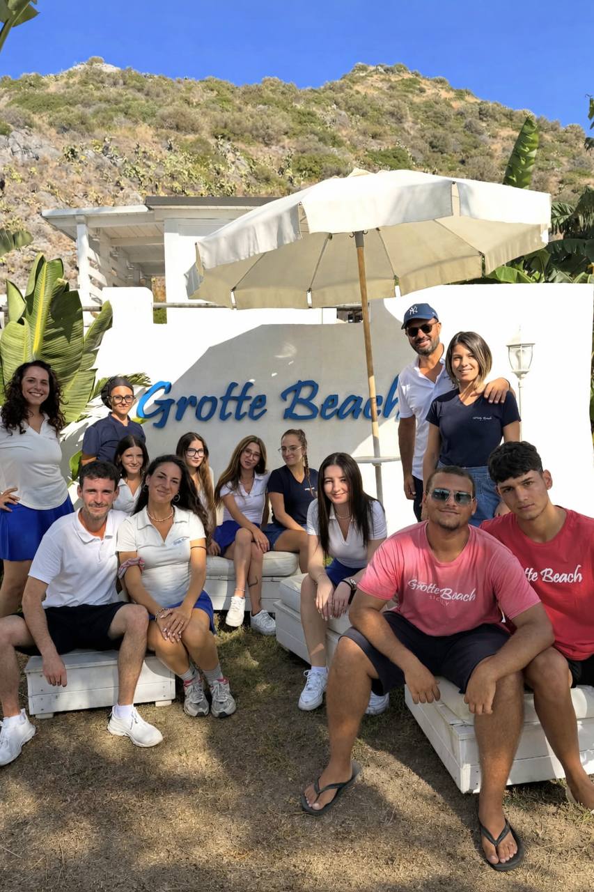 Staff Grotte Beach