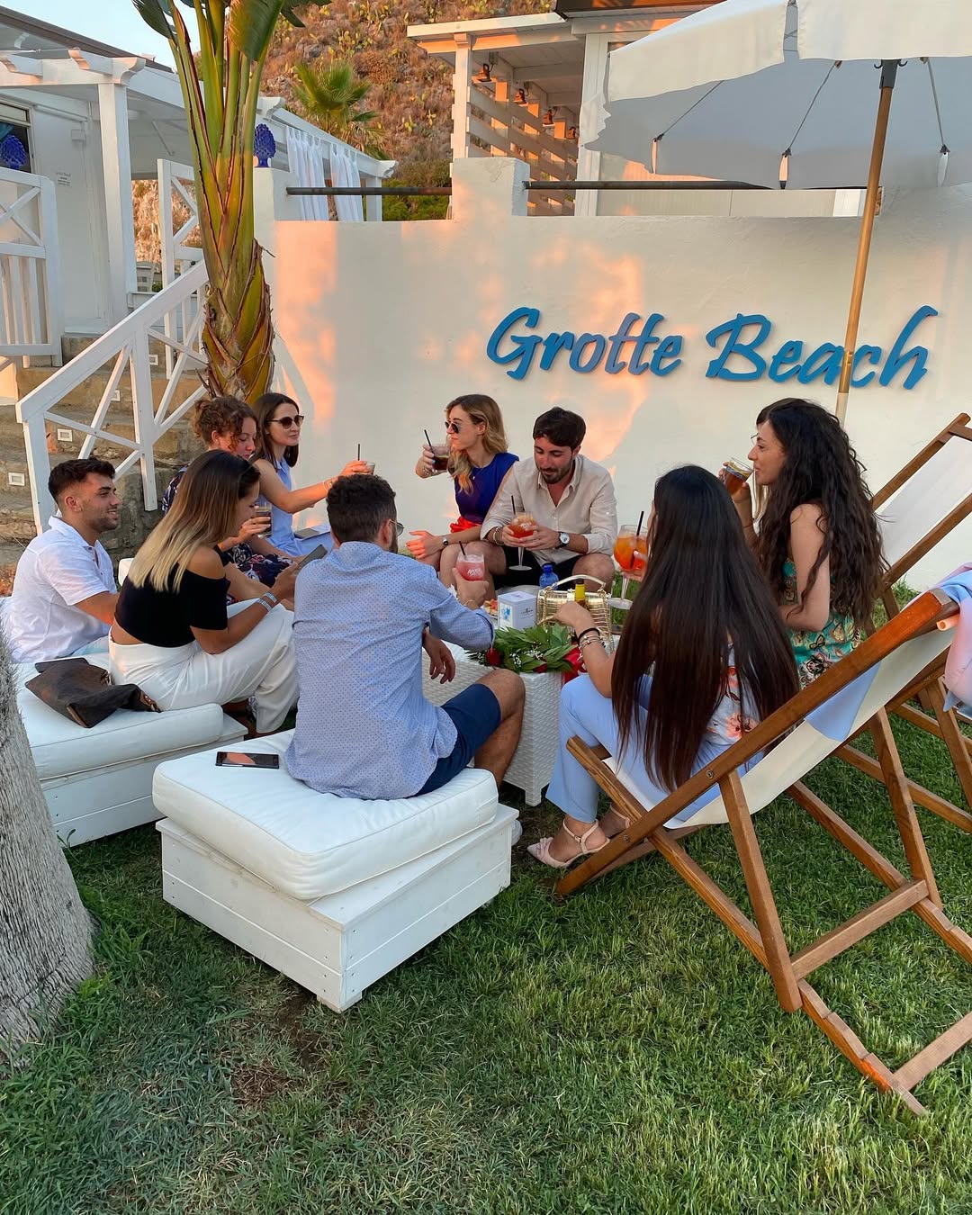 Clienti Grotte Beach